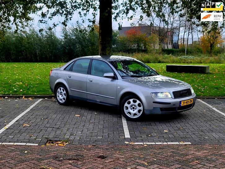 Audi A4 Limousine 2.0 Exclusive MT / AUTOMAAT / LEER / STOEL, Auto's, Audi, Bedrijf, Te koop, A4, ABS, Airbags, Airconditioning