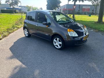 Renault Modus 1.6 16V E4 2005 Bruin beschikbaar voor biedingen