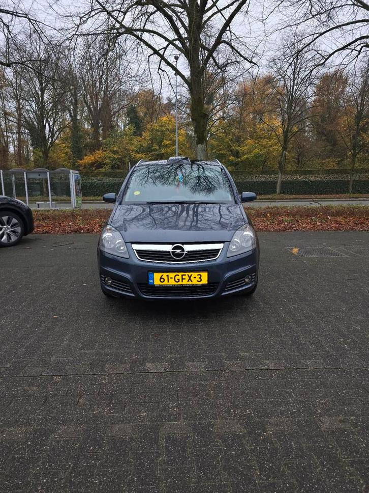 Opel Zafira 2.2 2007 Blauw MOET SNEL WEG!, Auto's, Opel, Particulier, Zafira, Airbags, Airconditioning, Android Auto, Apple Carplay