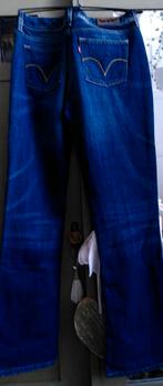 levi denim 572 bootcut 30/34, Ophalen of Verzenden, Zo goed als nieuw, Blauw, W30 - W32 (confectie 38/40)
