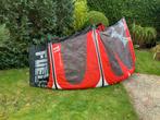 Slingshot fuel 11 k.o., Watersport en Boten, Kitesurfen, Gebruikt, Geen board, Kite, 11 m²