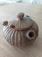 Houten sier theepotje., Ophalen