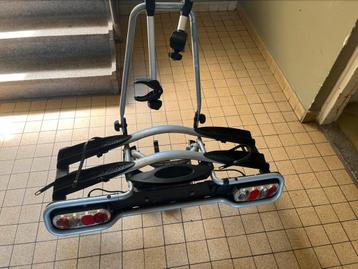 Thule EuroClick G2 fietsendrager met afneembare trekhaak beschikbaar voor biedingen