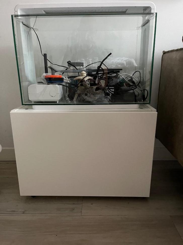 Superfish home 60 Wit met verlichting en toebehoren, Dieren en Toebehoren, Vissen | Aquaria en Toebehoren, Gebruikt, Leeg aquarium