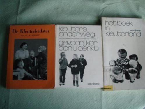 Het boek in kleuterland. W. M. Nijkamp., Boeken, Zwangerschap en Opvoeding, Zo goed als nieuw, Opvoeding tot 6 jaar, Ophalen of Verzenden