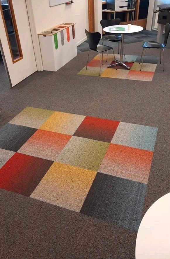 RESTPARTIJ TAPIJTTEGELS OUTLET MAGAZIJN OPRUIMING WAALWIJK, Huis en Inrichting, Stoffering | Vloerbedekking, Nieuw, Tapijttegels