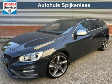 Volvo V60 1.6 T3 R-Design | Trekhaak | Automaat | (bj 2015) beschikbaar voor biedingen