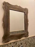 Spiegel met Houten Lijst 62B x 72H, Ophalen of Verzenden, Gebruikt, Rechthoekig, 50 tot 75 cm