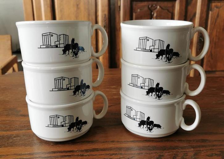 Soepkommen boerderijdieren, Huis en Inrichting, Keuken | Servies, Nieuw, Kom(men), Overige stijlen, Aardewerk, Ophalen of Verzenden