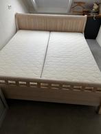 2 persoonsbed gratis, Huis en Inrichting, Slaapkamer | Bedden, Ophalen, Gebruikt, Beige, Tweepersoons