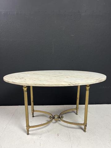 Vintage marmeren bijzettafel beschikbaar voor biedingen