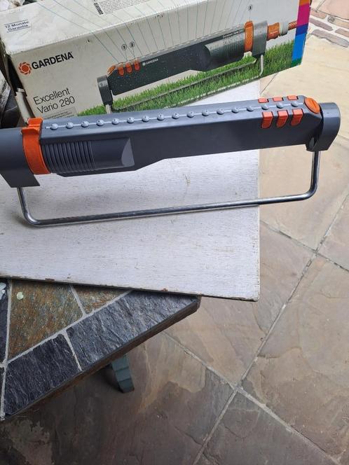 te koop gardena gazon  sproeier  en  spuit pistool  -  ingst, Tuin en Terras, Tuinsproeiers, Zo goed als nieuw, Handsproeier, Ophalen of Verzenden