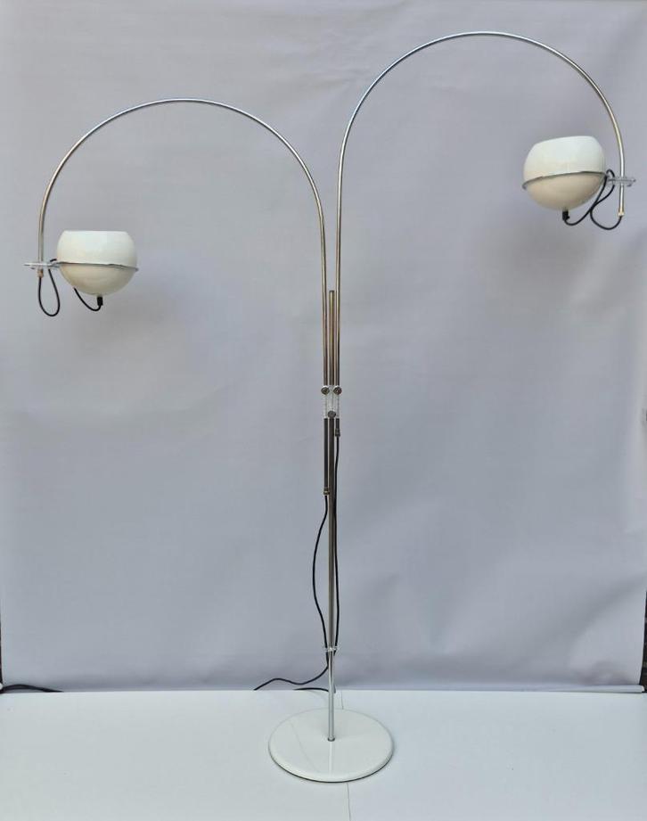 Vintage vloerlamp - Gepo 300 - Jaren 70, Huis en Inrichting, Lampen | Vloerlampen, Zo goed als nieuw, 150 tot 200 cm, Metaal, Ophalen of Verzenden