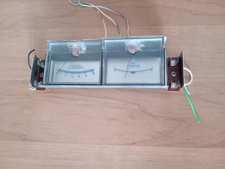 Diverse meters en vu meters, Hobby en Vrije tijd, Elektronica-componenten, Zo goed als nieuw, Verzenden