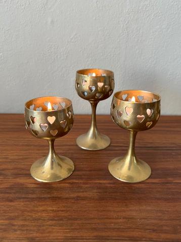 Set van 3 vintage theelichtjes kandelaars retro hartjes beschikbaar voor biedingen