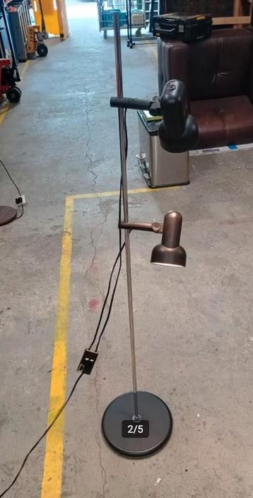vloerlamp vintage met 2 lichten beschikbaar voor biedingen