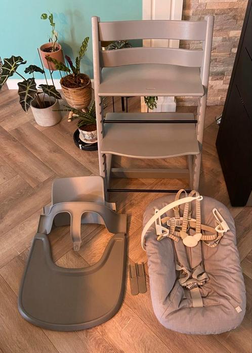Stokke Tripp Trapp complete set! Storm Grey, Kinderen en Baby's, Kinderstoelen, Zo goed als nieuw, Meegroeistoel, Ophalen