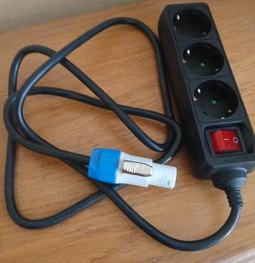 Powercon uit naar stekkerdoos  beschikbaar voor biedingen