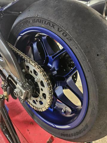 Yamaha R1 RN65 2020 origineel achterwiel beschikbaar voor biedingen