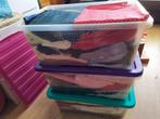 Partij lapjes.
4 grote plastic bakken. Delft of Vlaardingen., Hobby en Vrije tijd, Ophalen, Overige kleuren, 120 cm of meer, Zo goed als nieuw