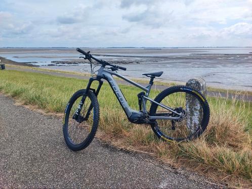 Focus Jam2 6.8 Plus E-Bike , Fox 34, Michelin, Shimano E8000, Fietsen en Brommers, Fietsen | Mountainbikes en ATB, Zo goed als nieuw