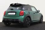 MINI Hatchback Cooper S JCW Automaat / Panoramadak / Harman, Auto's, Mini, 1998 cc, Euro 6, Met garantie (alle), 19 km/l