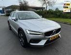 Volvo V60 Cross Country 2.0 T5 AWD Pro AUT, 253PK, 1E EIG, G, Auto's, Volvo, Automaat, 1969 cc, Vierwielaandrijving, Zilver of Grijs