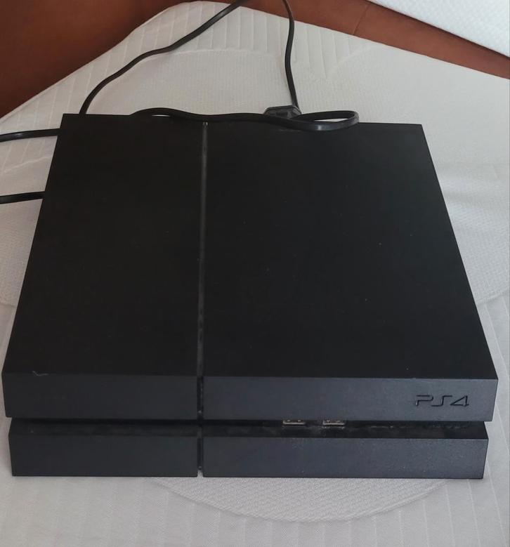 Ps4 - Playstation 4 - Met 20 Spellen - Geen controllers, Spelcomputers en Games, Spelcomputers | Sony PlayStation 4, Gebruikt