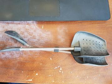 2 schoenenspanners beschikbaar voor biedingen