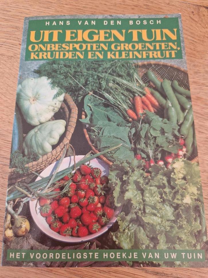 HANS VAN DEN BOSCH
UIT EIGEN TUIN ONBESPOTEN GROENTEN,, Boeken, Wonen en Tuinieren, Gelezen, Moestuin, Ophalen of Verzenden