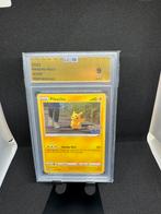Pikacu pokemon go grade 9, Ophalen of Verzenden, Zo goed als nieuw, Foil