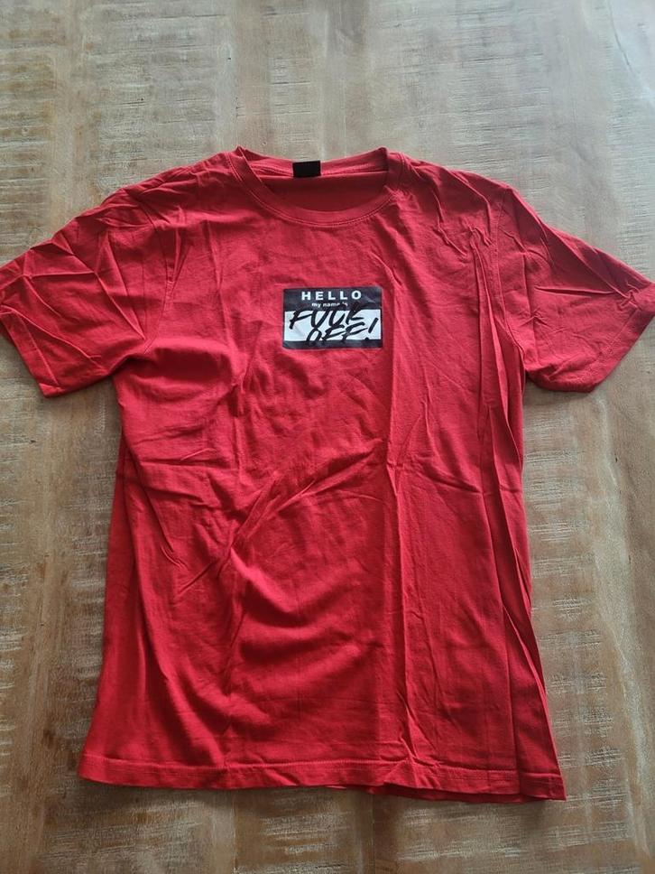 FSBN | New Yorker | t-shirt | zgan | maat S, Kleding | Heren, T-shirts, Zo goed als nieuw, Maat 46 (S) of kleiner, Rood, Ophalen of Verzenden