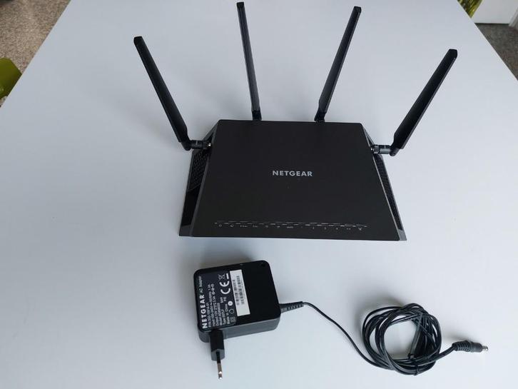 Netgear R7800 Nighthawk X4S - AC2600 Router, Computers en Software, Routers en Modems, Zo goed als nieuw, Router, Ophalen