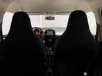Citroën C1 1.0 Shine // CARPLAY // CAMERA // AUTOMAAT, Stof, Gebruikt, 4 stoelen, C1