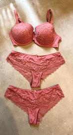 Lingeri set, Hunkemöller, Ophalen of Verzenden, Roze, BH