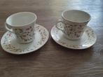 Twee vintage kop en schotels L dake & zn met bloemmotief, Ophalen of Verzenden, Zo goed als nieuw, Overige stijlen, Kop(pen) en/of Schotel(s)