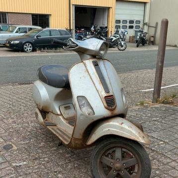 Gezocht loop of sloop scooter's beschikbaar voor biedingen