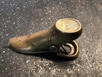 Antieke koperen paperclip/ briefclip. 1872 beschikbaar voor biedingen