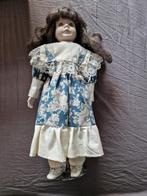 Oude Antieke Porseleinen Pop, Ophalen