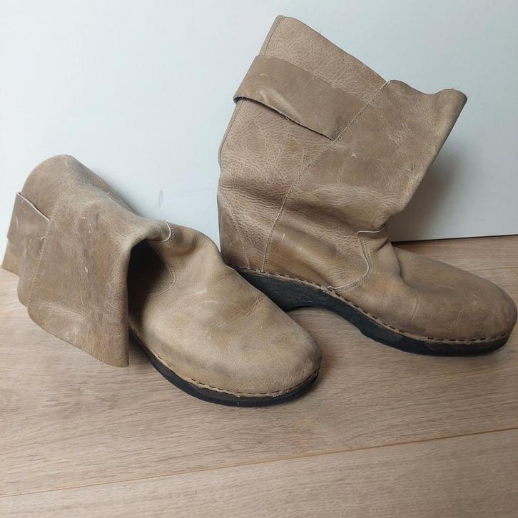 Clumpy's olijfgroen 39 zgan, Kleding | Dames, Schoenen, Zo goed als nieuw, Sneakers of Gympen, Groen, Ophalen of Verzenden