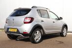 Dacia Sandero 0.9 TCe Stepway Lauréate Trekhaak Navigatie A, Voorwielaandrijving, Stof, Gebruikt, Met garantie (alle)