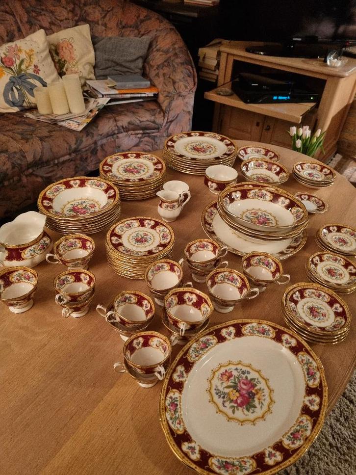 Servies, Huis en Inrichting, Keuken | Servies, Nieuw, Compleet servies, Overige stijlen, Porselein, Ophalen