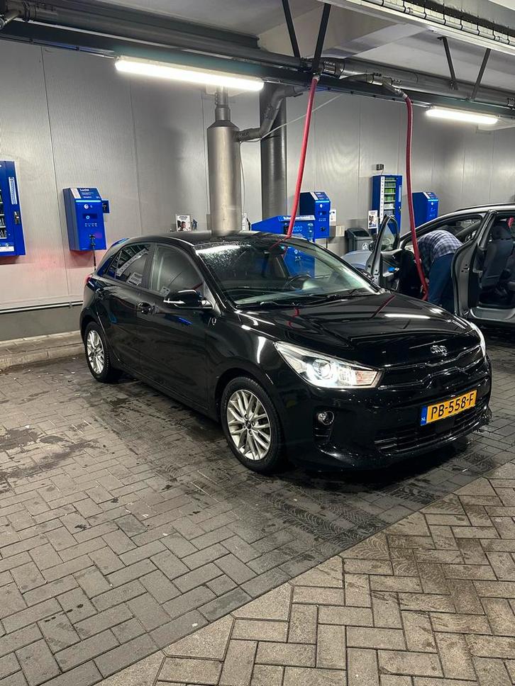 Kia Rio 1.0 T-gdi Ecodynamics 100pk 2017 Zwart, Auto's, Kia, Rio, ABS, Achteruitrijcamera, Airbags, Airconditioning, Alarm, Apple Carplay
