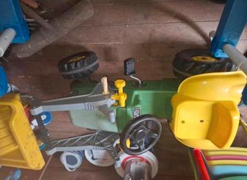 Tracktor  beschikbaar voor biedingen