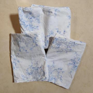 Bellora dekbedovertrekset 2-persoons wit met blauwe bloemen beschikbaar voor biedingen