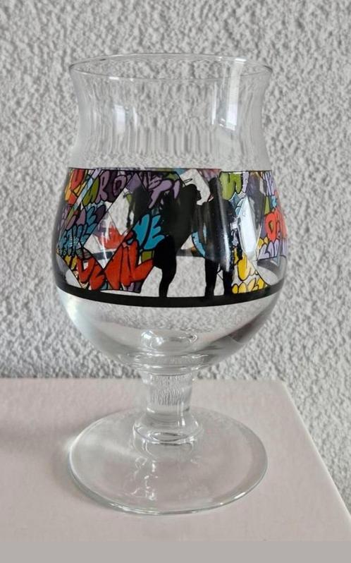 Duvel Glas Manuel Seikritt FAKE, Verzamelen, Biermerken, Zo goed als nieuw, Glas of Glazen, Duvel, Ophalen of Verzenden