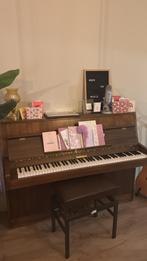 Piano met kruk, Ophalen, Gebruikt