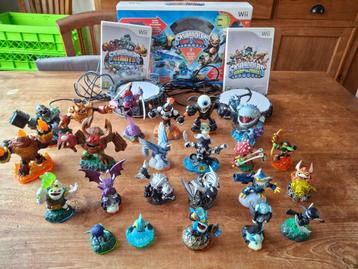 Te koop: Grote Skylanders Collectie + Portals & Games (Wii)  beschikbaar voor biedingen