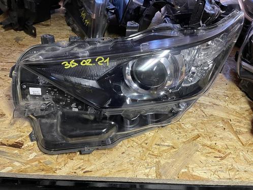 Toyota auris koplamp links full led 81150-02K30, Auto-onderdelen, Verlichting, Gebruikt, Ophalen of Verzenden