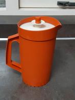 Tupperware vintage oranje sap / schenk kan, Huis en Inrichting, Ophalen of Verzenden, Oranje, Schaal